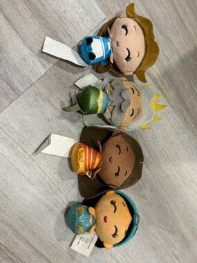 Disney Wish Mini Plush Capsules + Tsum Tsum Disney Princess Set Lot